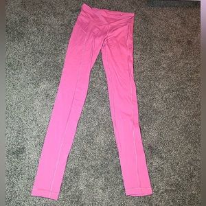 🩷 Rose-Pink Tight Workout Leggings 🌹